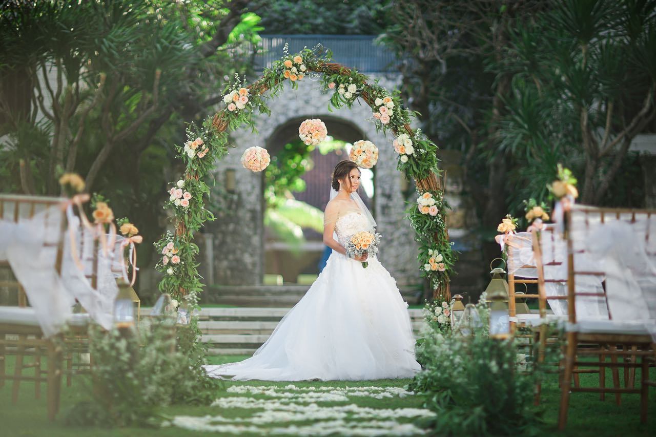 Book your wedding day in Sudamala Suites and Villas Sanur